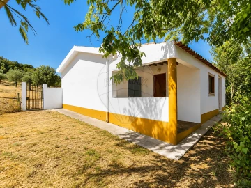 Quinta T2 para Venda em Nossa Senhora da Vila, Nossa Senhora do Bispo e Silveiras