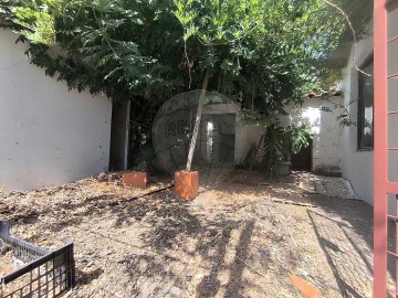 Moradia T2 para Venda em Nossa Senhora da Vila, Nossa Senhora do Bispo e Silveiras