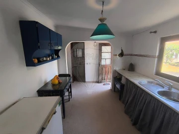 Moradia T2 para Venda em Nossa Senhora da Vila, Nossa Senhora do Bispo e Silveiras