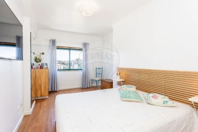 Apartamento T3 para Venda em Cacém e São Marcos