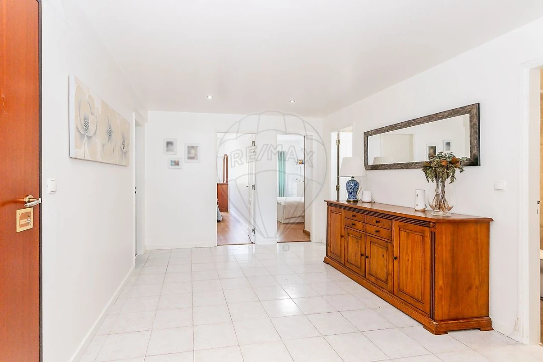 Apartamento T3 para Venda em Cacém e São Marcos Foto 2