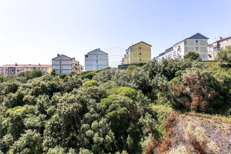 Apartamento T3 para Venda em Cacém e São Marcos Foto 23