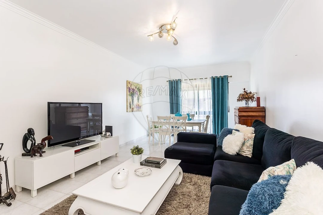 Apartamento T3 para Venda em Cacém e São Marcos Foto 9