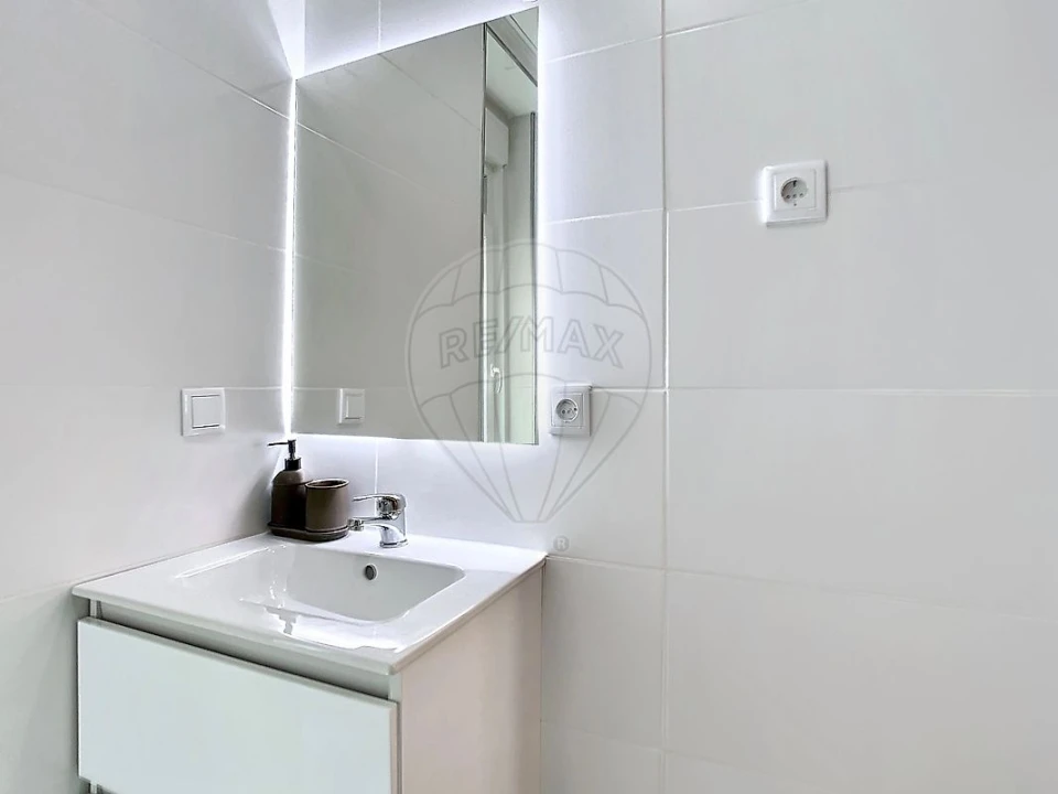 Apartamento T2 para Arrendamento em Alcantara Foto 10