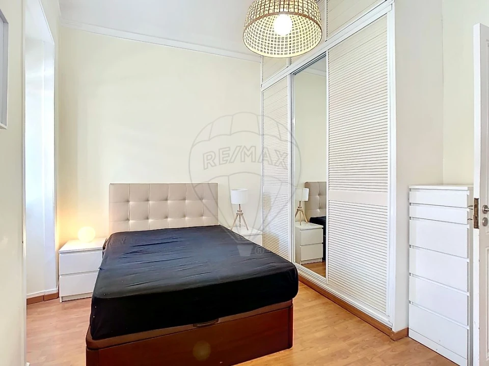 Apartamento T2 para Arrendamento em Alcantara Foto 16