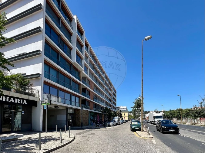 Apartamento T2 para Arrendamento em Alcantara Foto 15