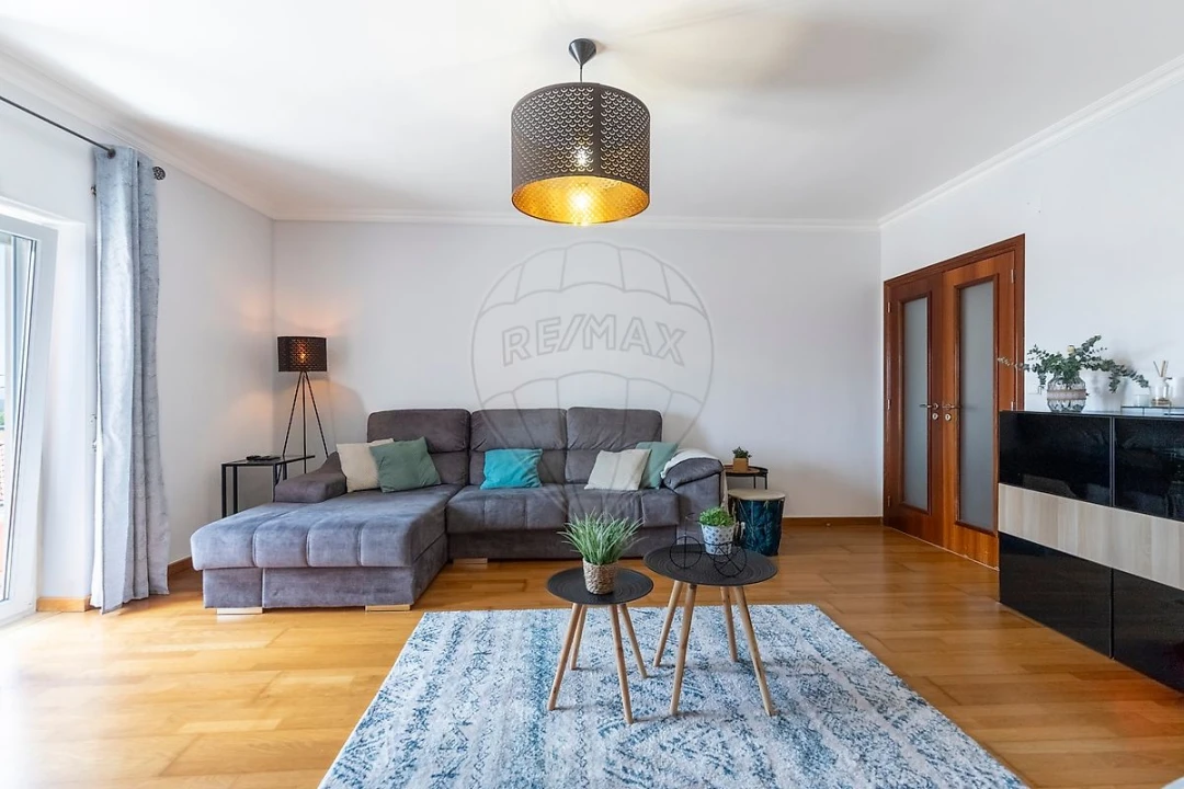 Apartamento T3 para Venda em Campelos e Outeiro da Cabeça Foto 5