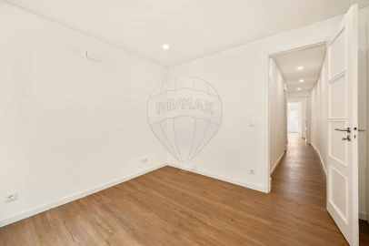 Apartamento T2 para Arrendamento em Estrela