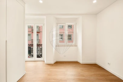 Apartamento T2 para Arrendamento em Estrela