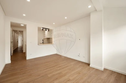 Apartamento T2 para Arrendamento em Estrela