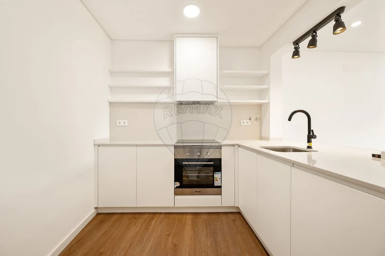 Apartamento T2 para Arrendamento em Estrela Foto 15