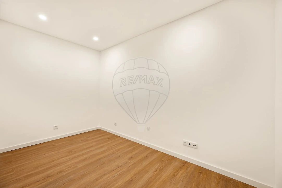 Apartamento T2 para Arrendamento em Estrela Foto 10