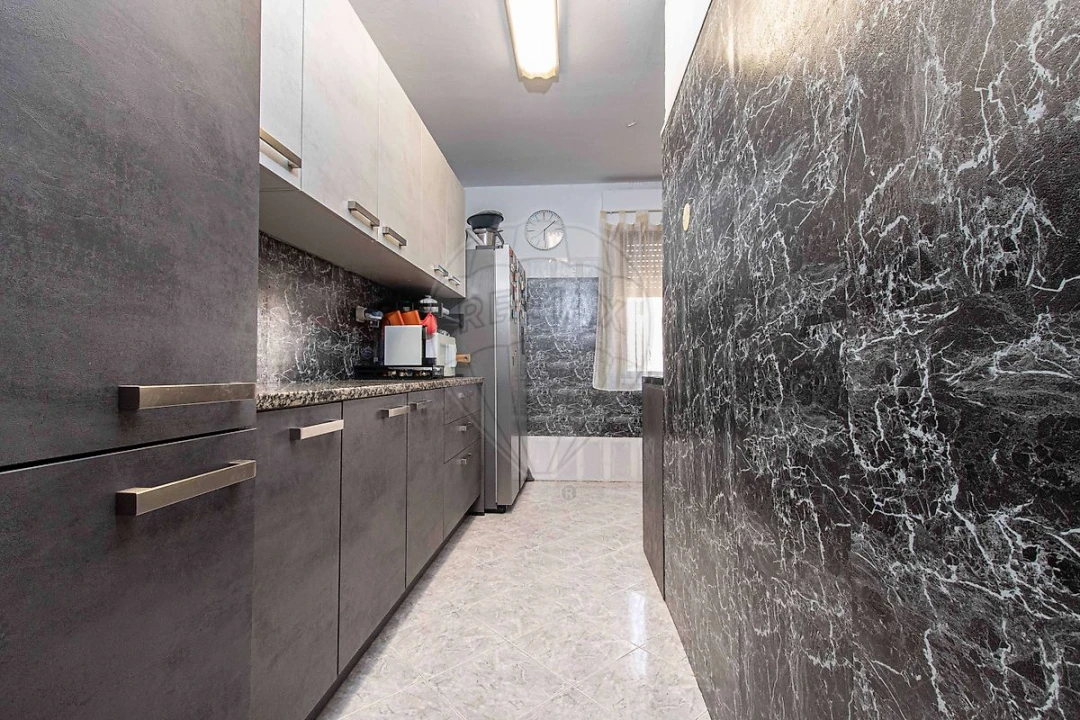 Apartamento T3 para Venda em Vialonga Foto 9