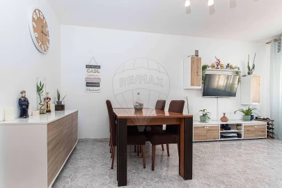 Apartamento T3 para Venda em Vialonga