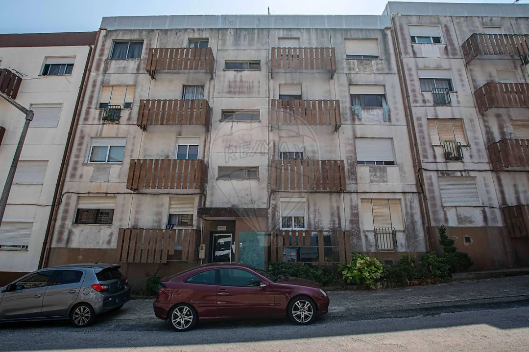 Apartamento T3 para Venda em Vialonga Foto 22