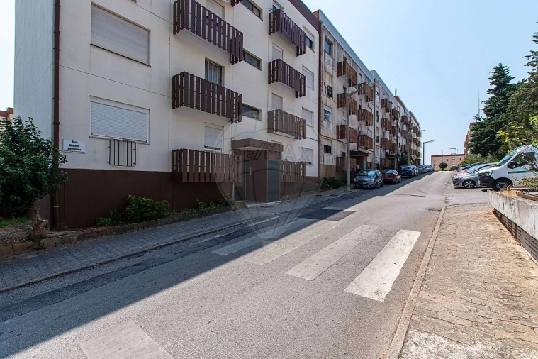 Apartamento T3 para Venda em Vialonga Foto 21