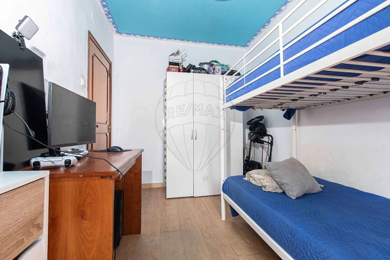 Apartamento T3 para Venda em Vialonga Foto 14