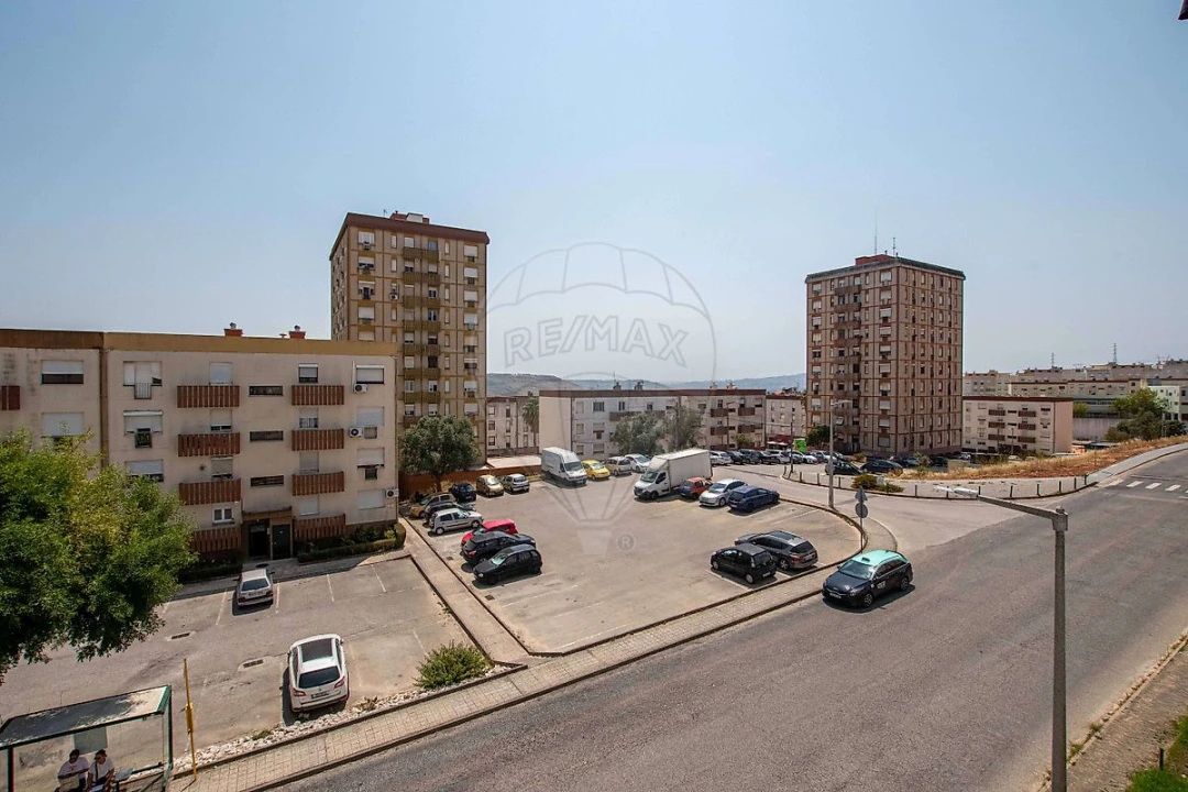 Apartamento T3 para Venda em Vialonga Foto 19