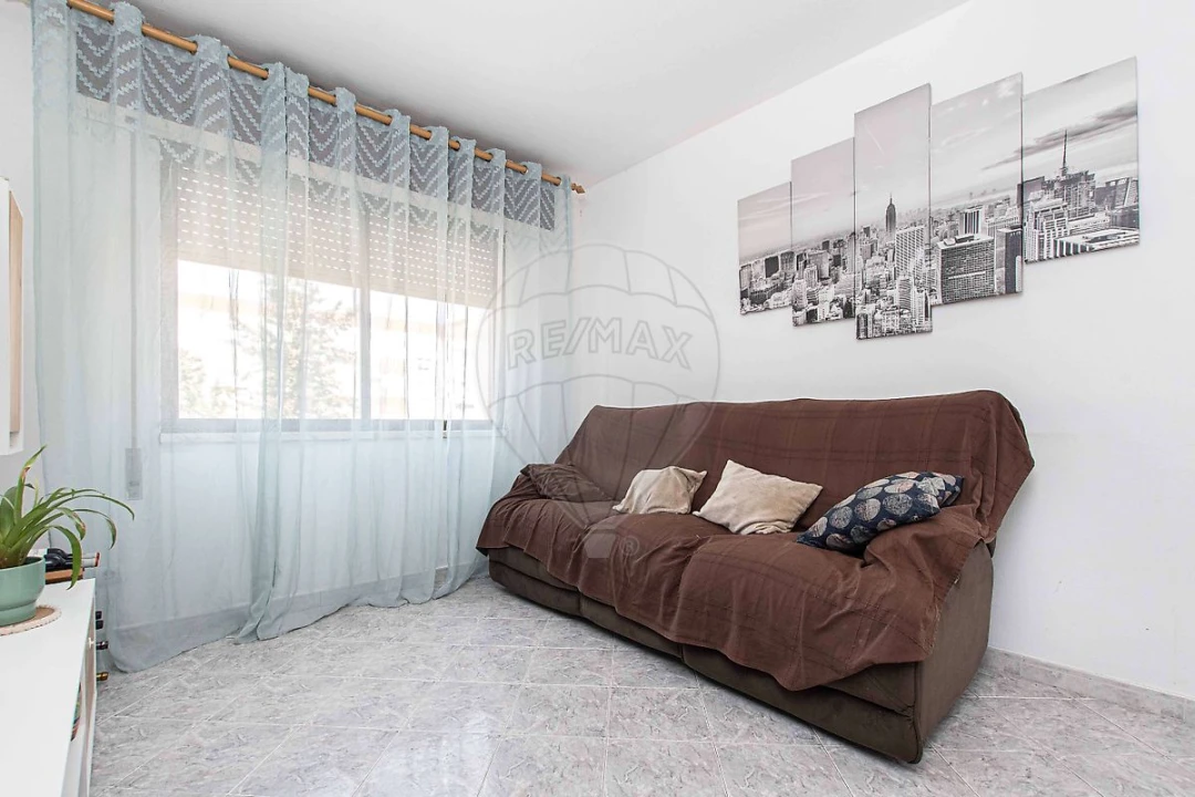 Apartamento T3 para Venda em Vialonga Foto 5