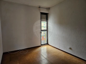 Apartamento T2 para Venda em Corroios