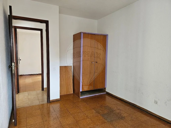 Apartamento T2 para Venda em Corroios Foto 8