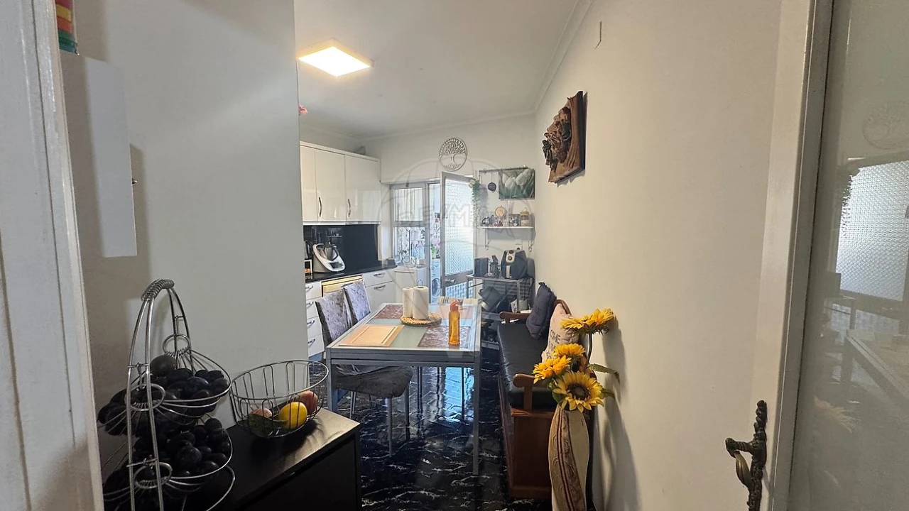 Apartamento T2 para Venda em Oliveira do Douro Foto 4