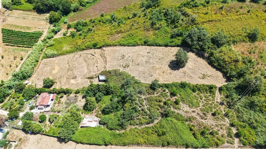Terreno para Venda em Dois Portos e Runa