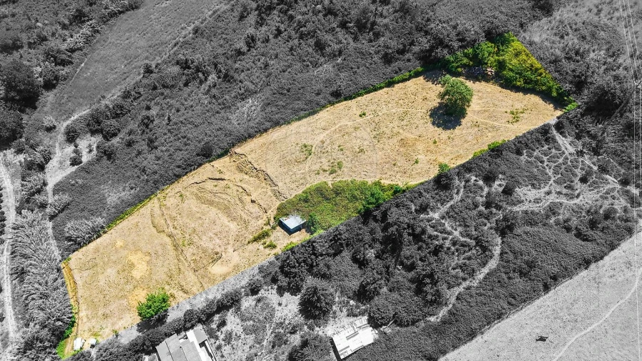 Terreno para Venda em Dois Portos e Runa