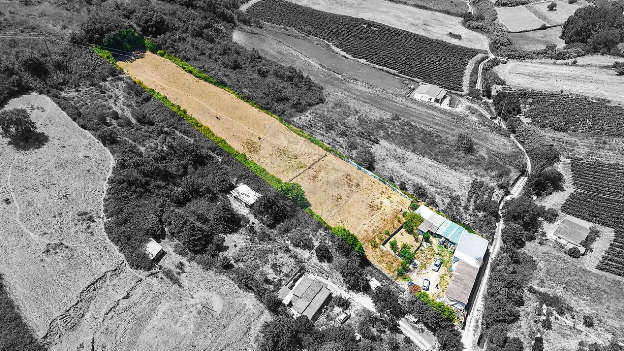 Terreno para Venda em Dois Portos e Runa Foto 17