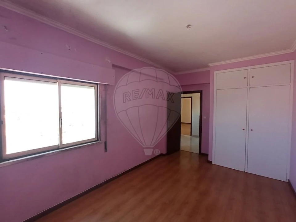 Apartamento T3 para Venda em Carregado e Cadafais Foto 2