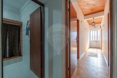 Moradia T4 para Venda em Alfarelos
