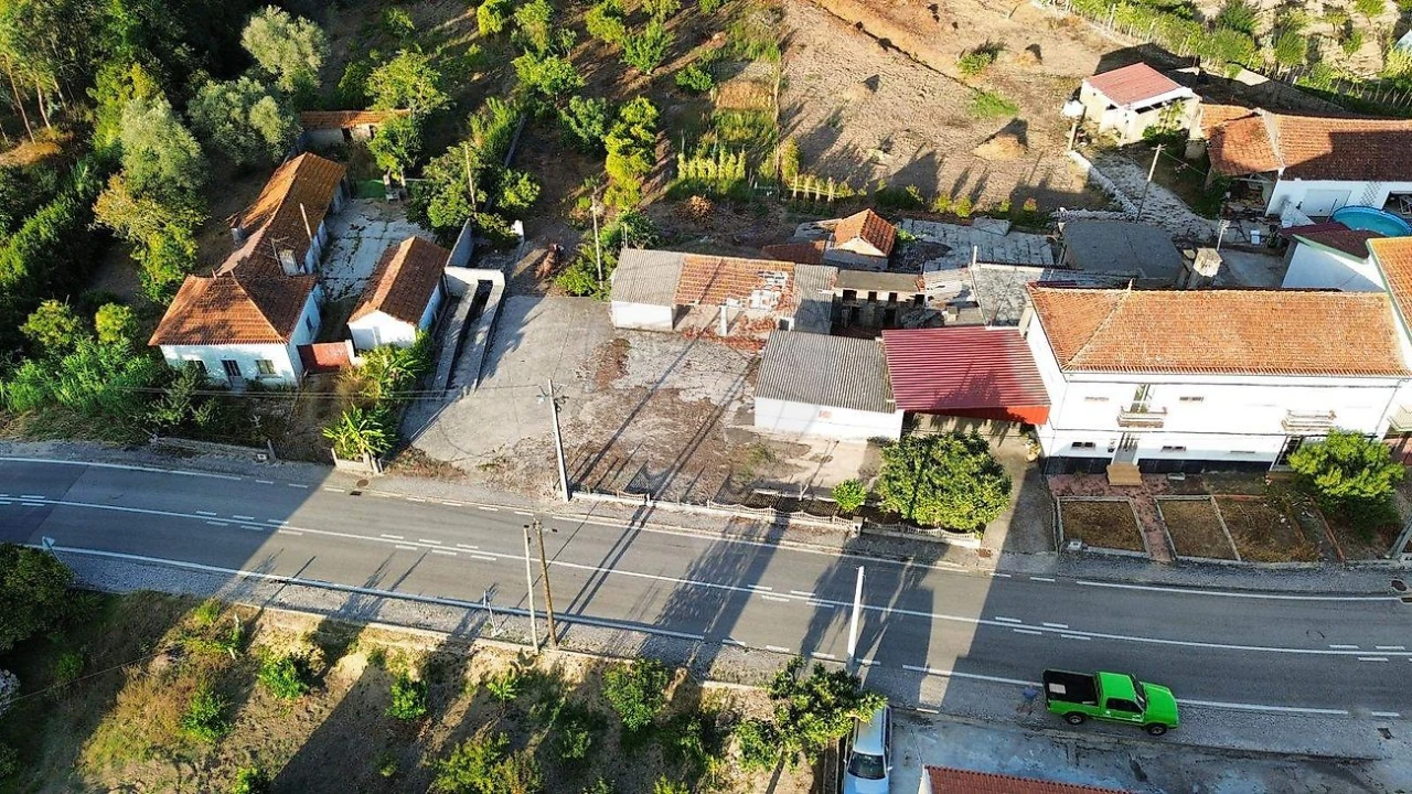 Moradia T4 para Venda em Alfarelos Foto 48