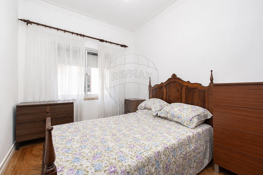 Apartamento T2 para Venda em Moscavide e Portela Foto 19