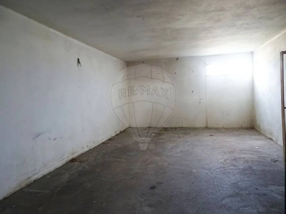 Apartamento T3 para Arrendamento em Vila Nova da Barquinha Foto 20