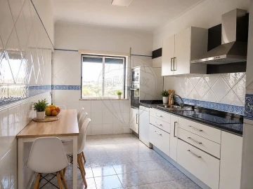 Apartamento T3 para Arrendamento em Vila Nova da Barquinha