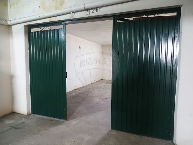 Apartamento T3 para Arrendamento em Vila Nova da Barquinha Foto 21