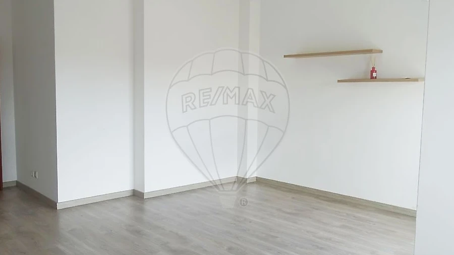 Apartamento T3 para Arrendamento em Vila Nova da Barquinha