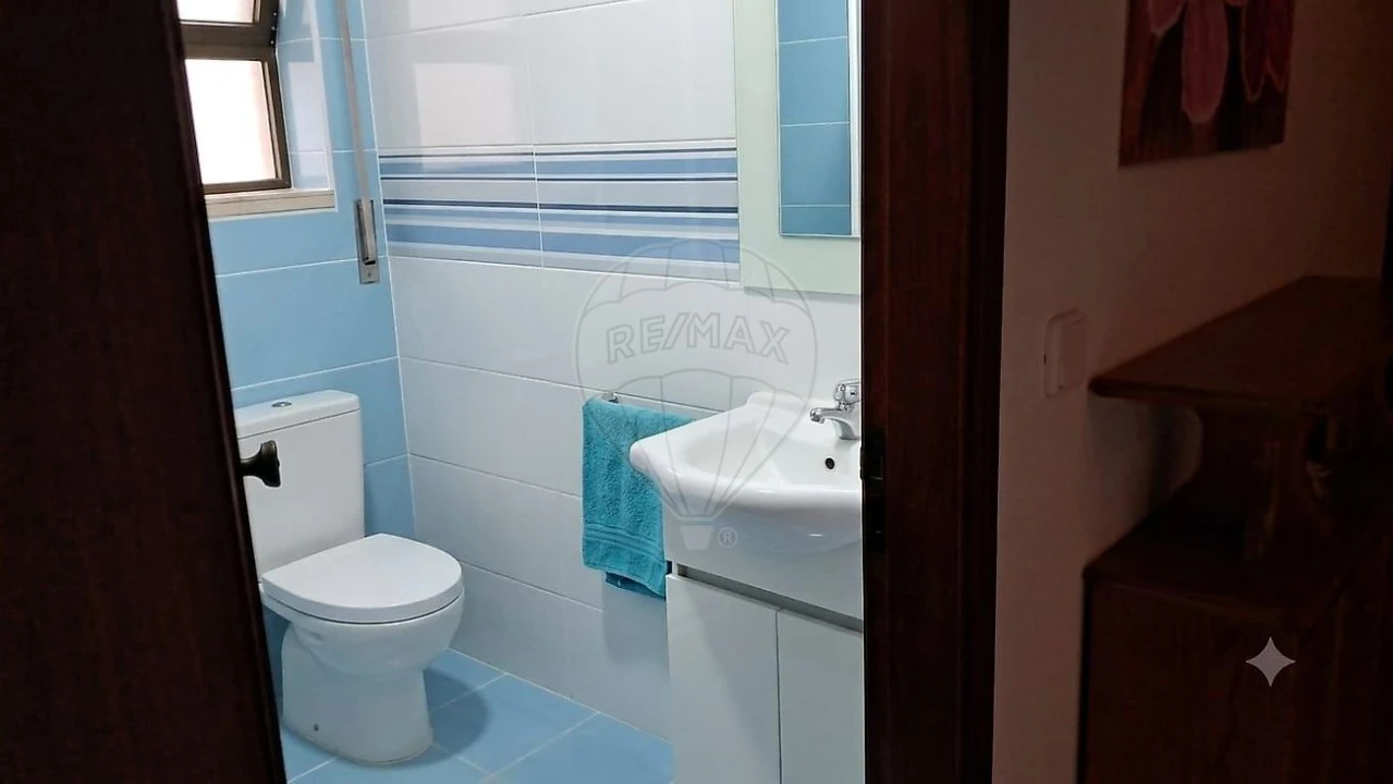 Apartamento T3 para Venda em Buarcos Foto 7