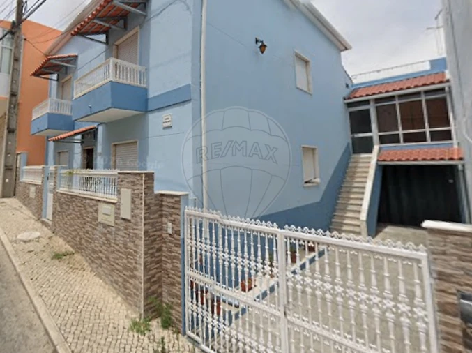 Moradia T5 para Venda em Camarate, Unhos e Apelação Foto 5