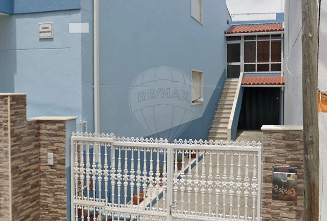 Moradia T5 para Venda em Camarate, Unhos e Apelação Foto 1