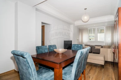 Apartamento T4 para Venda em Alvalade