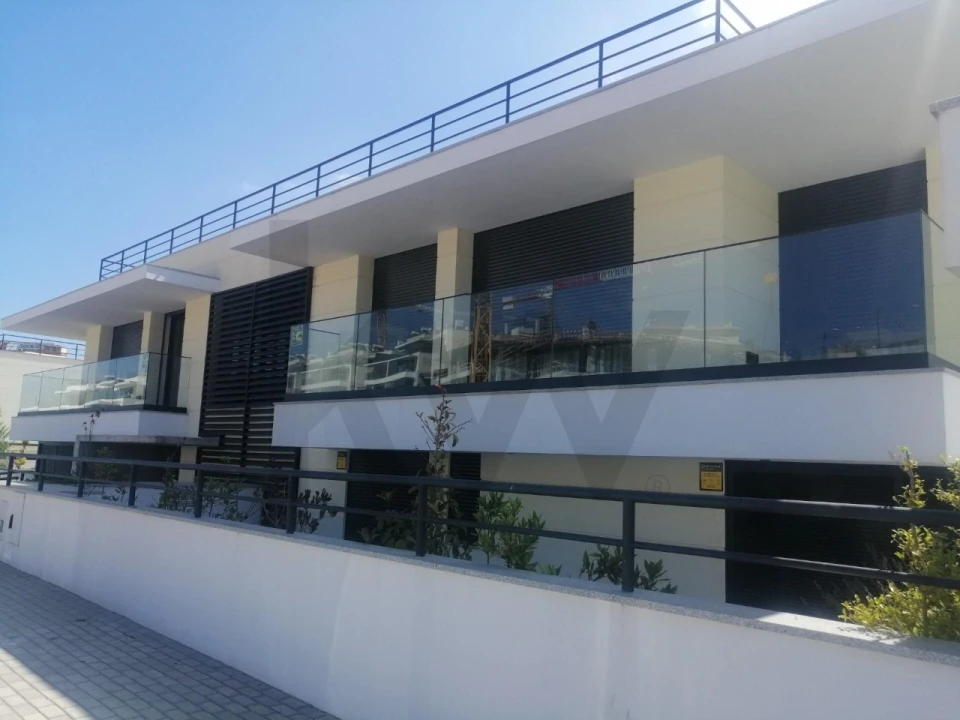 Apartamento T1 para Venda em Barcarena Foto 12