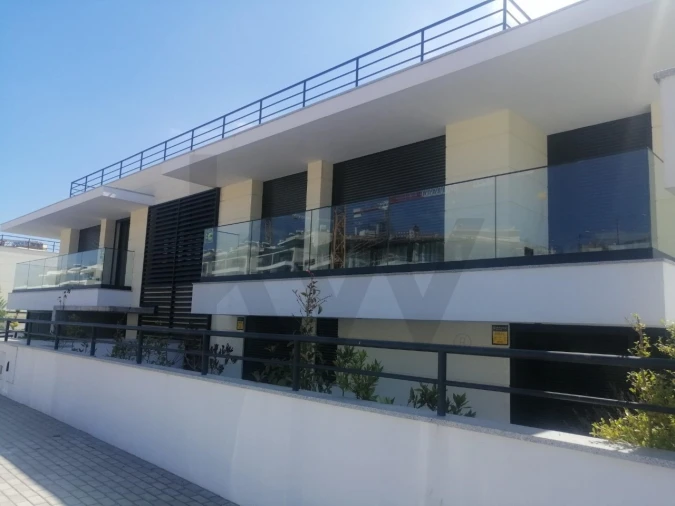 Apartamento T1 para Venda em Barcarena Foto 12