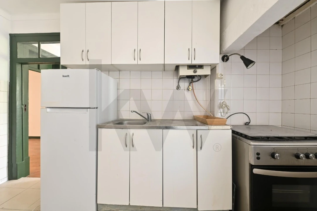 Apartamento T1 para Venda em Misericórdia Foto 7