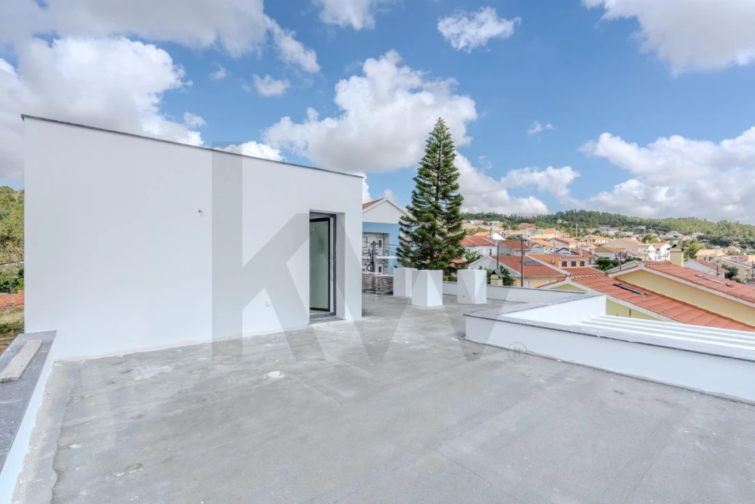 Moradia T4 para Venda em Alverca do Ribatejo e Sobralinho Foto 52