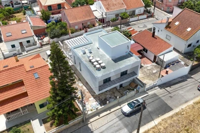 Moradia T4 para Venda em Alverca do Ribatejo e Sobralinho