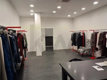 Loja para Venda em São Domingos de Benfica
