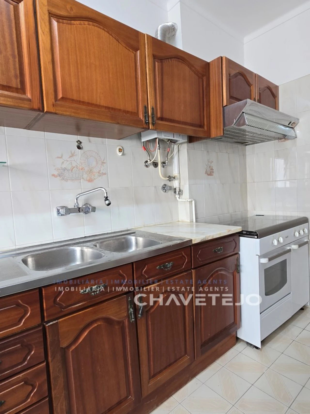 Apartamento T2 para Venda em São João Baptista e Santa Maria dos Olivais Foto 5