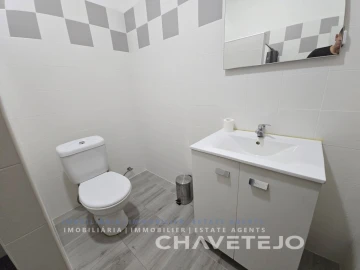Apartamento T2 para Venda em São João Baptista e Santa Maria dos Olivais
