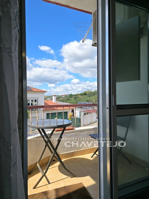 Apartamento T2 para Venda em São João Baptista e Santa Maria dos Olivais